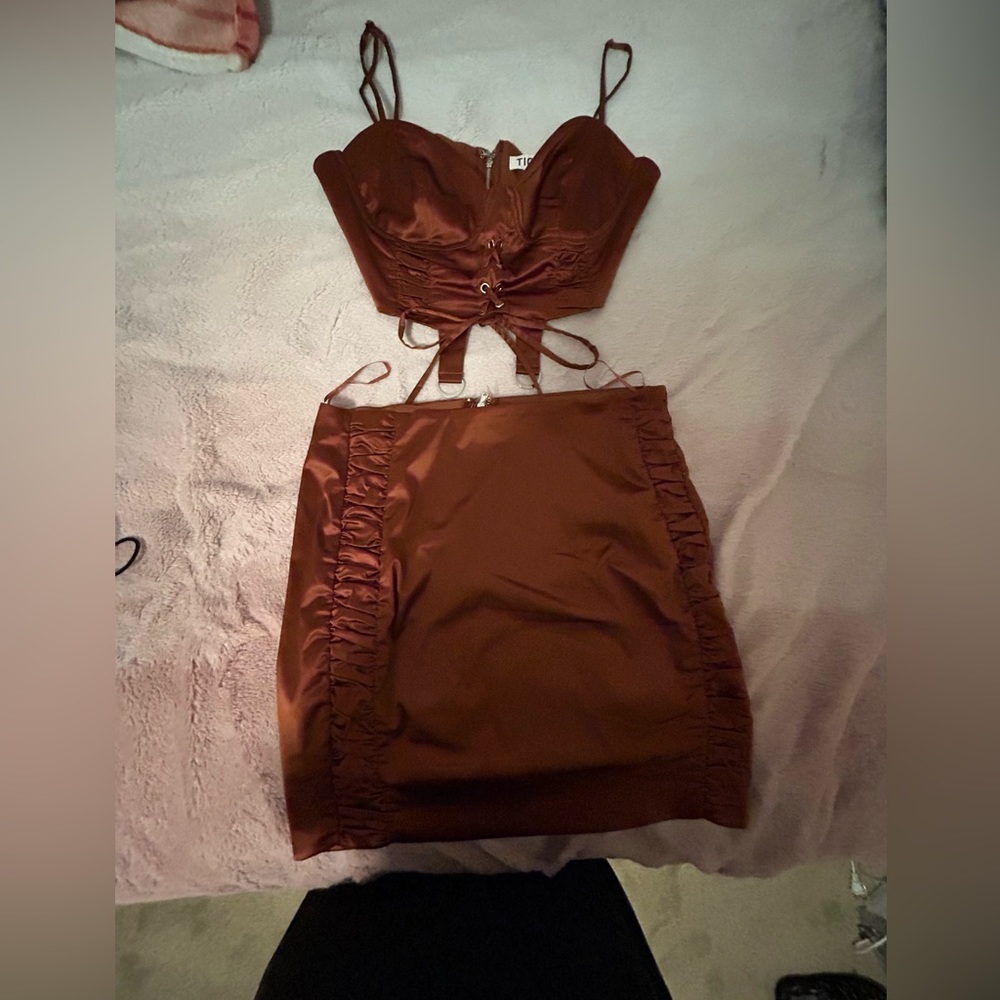 Two piece mini skirt set